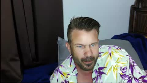 Blue Eyed Handsome Man online show from 07-14-26, 02:05