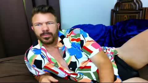 Blue Eyed Handsome Man online show from 07-26-26, 05:09
