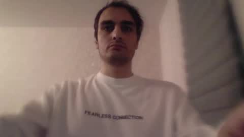 Snapshot of ahbehbi12 chatting on 11-11-25, 01:05 ahbehbi12 online show from 11-11-25, 01:05