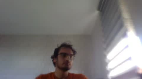 Snapshot of ahbehbi12 chatting on 12-17-25, 11:38 ahbehbi12 online show from 12-17-25, 11:38