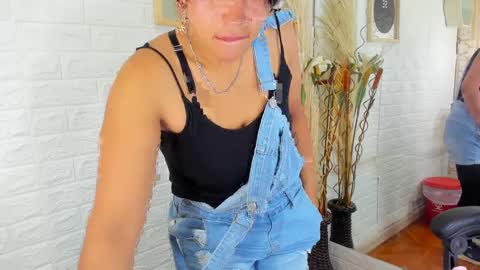 Ahisha online show from 12-26-24, 03:42