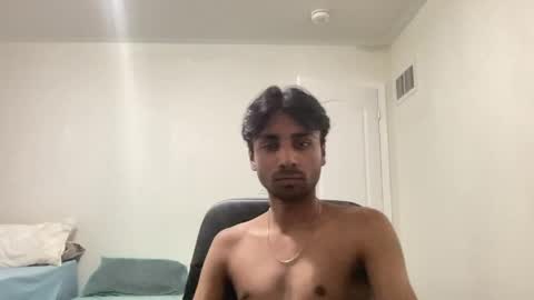 Snapshot of ahmedkhan632131 chatting on 05-30-26, 03:25 Dylan online show from 05-30-26, 03:25