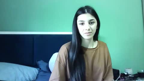 Snapshot of ahotkitty18 chatting on 01-13-25, 11:41 Selena online show from 01-13-25, 11:41