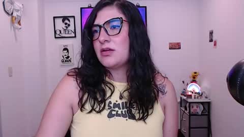 Ahriana Bluff online show from 01-13-26, 04:12