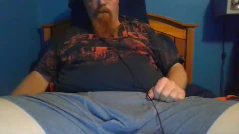 Snapshot of ahrnycumtoy chatting on 09-16-25, 08:15 hrnycummer online show from 09-16-25, 08:15