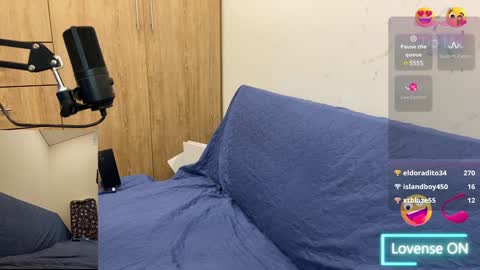 AHSLEY online show from 01-23-25, 03:54