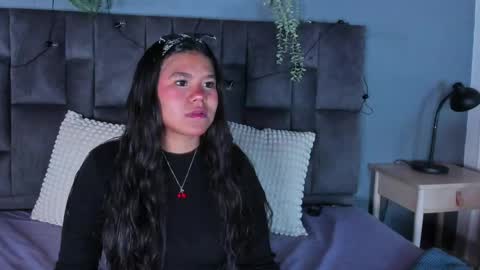 Snapshot of ahslyevans__ chatting on 05-31-26, 11:39 AHSLY online show from 05-31-26, 11:39