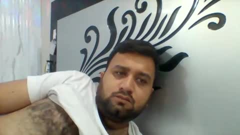 Snapshot of ahtisham118 chatting on 10-16-25, 07:53 ahtisham118 online show from 10-16-25, 07:53