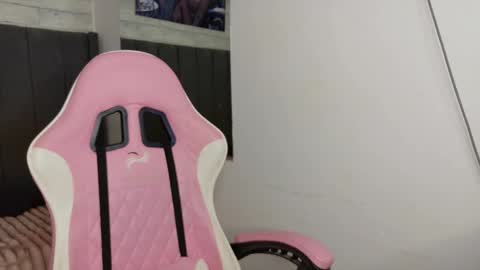 Aida online show from 10-30-25, 11:27