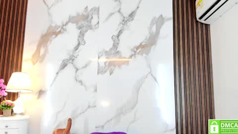 Aida  online show from 02-03-25, 03:27