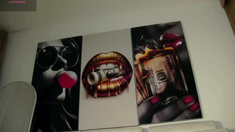 Aida  online show from 09-18-25, 10:17