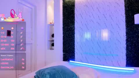 aidajoness online show from 12-20-25, 04:03