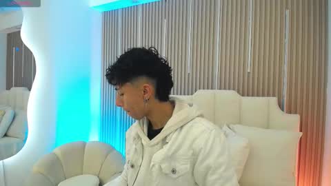 Aiden online show from 03-17-26, 12:41