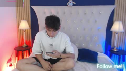 Aiden online show from 05-08-26, 03:06