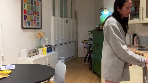 Snapshot of aidjw1 chatting on 01-30-25, 06:43 Spicyla online show from 01-30-25, 06:43