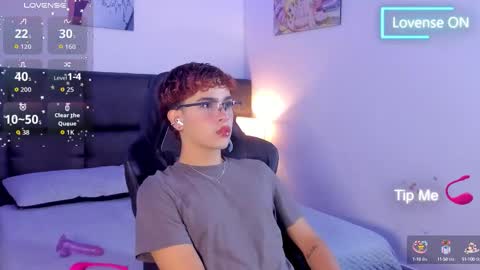 Aiden  online show from 09-23-25, 12:30