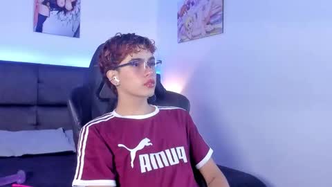 Aiden  online show from 10-03-25, 12:02