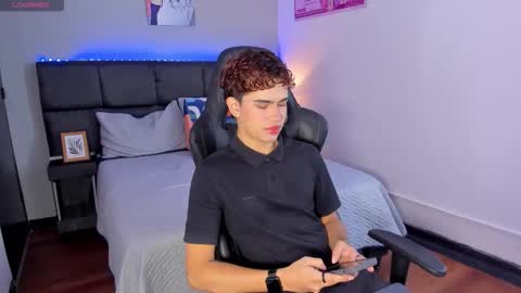 Aiden  online show from 01-16-26, 12:42