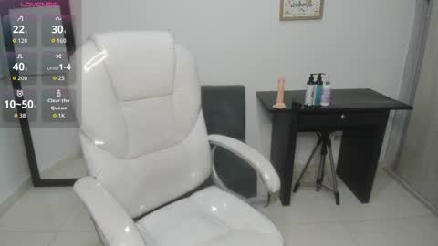 Ailyn online show from 10-04-25, 09:40