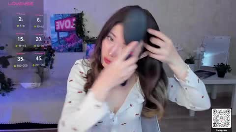 Lynn online show from 04-18-26, 07:12