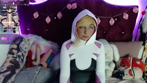Snapshot of aiko_yagami chatting on 10-14-25, 03:07 Aiko online show from 10-14-25, 03:07