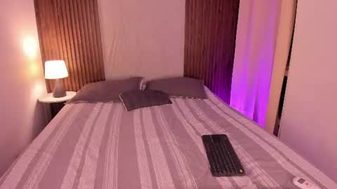 ailann_1 online show from 07-29-26, 08:29