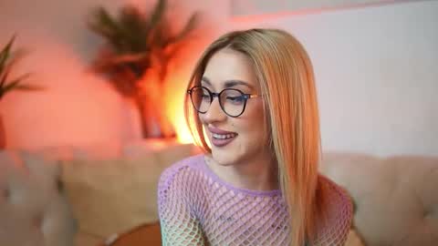  Aileen  online show from 01-16-26, 09:08