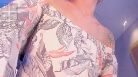  AILEEN VEGA  online show from 12-07-24, 05:42