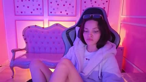 ailen online show from 10-11-25, 03:39