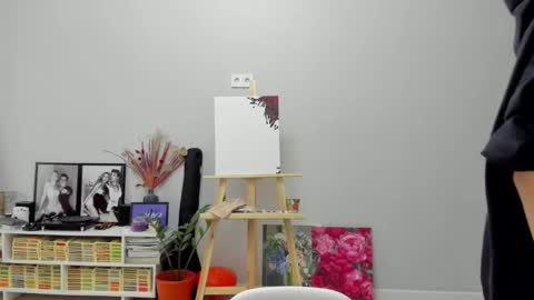 Ailey online show from 04-17-26, 02:14