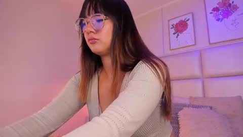 Aily Yozuko online show from 06-17-26, 02:36