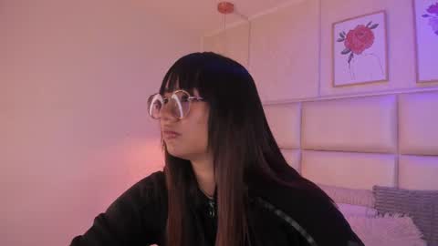 Aily Yozuko online show from 06-20-26, 02:36
