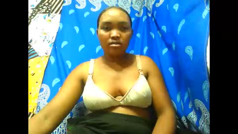 Snapshot of aimealdy chatting on 02-15-26, 03:53 aimealdy online show from 02-15-26, 03:53