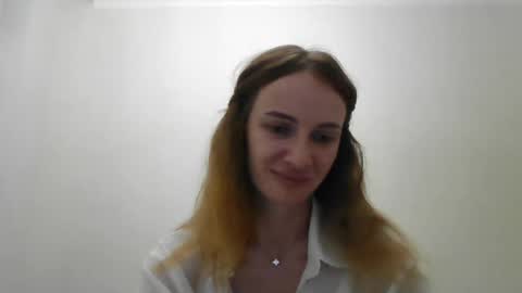 Snapshot of ainyrvixxen chatting on 07-01-26, 10:20 AinyrVixxen online show from 07-01-26, 10:20