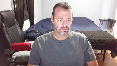 Daddy online show from 05-17-26, 03:52