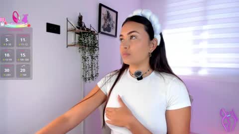 Aisha online show from 07-10-26, 07:49