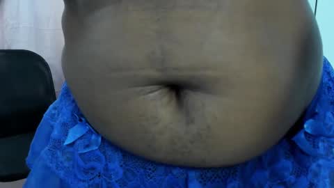Snapshot of aisha_w10 chatting on 02-26-25, 03:41 Aisha online show from 02-26-25, 03:41