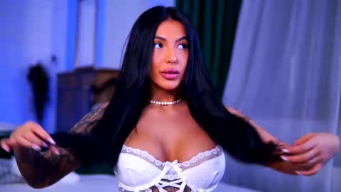 Maddy online show from 11-13-25, 07:02