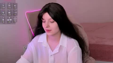 Aisha online show from 10-07-25, 09:28