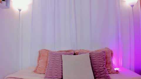 Aisha online show from 05-23-26, 03:34