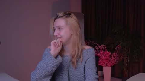 Snapshot of aishiro chatting on 12-02-25, 01:50 aishiro online show from 12-02-25, 01:50