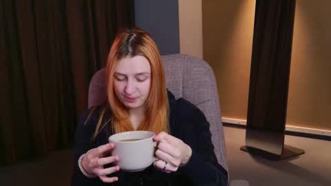 Snapshot of aishiro chatting on 02-08-26, 02:09 aishiro online show from 02-08-26, 02:09