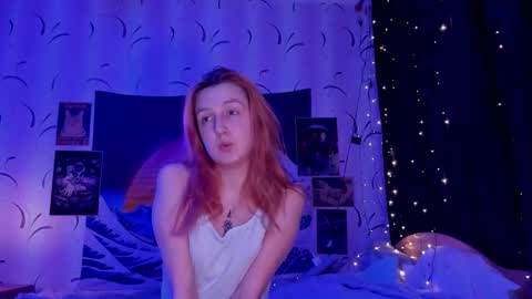 Snapshot of aishiro chatting on 02-15-26, 09:33 aishiro online show from 02-15-26, 09:33