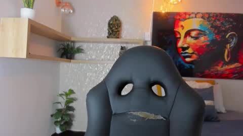 little aitana  online show from 01-16-26, 09:19