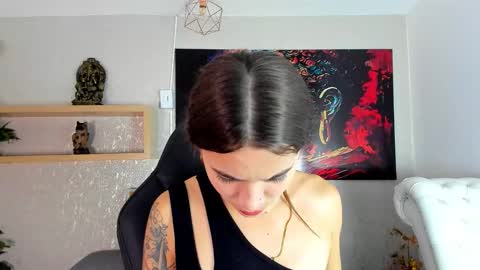 little aitana  online show from 03-04-26, 03:01