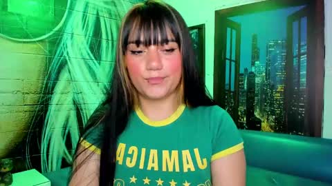 Aitana online show from 12-20-24, 10:00