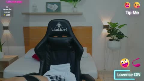 Aixa Burgos online show from 02-19-25, 11:49