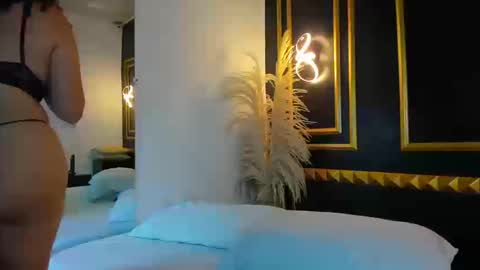 Aixa Burgos online show from 10-17-25, 07:16