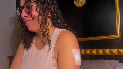 Aixa Burgos online show from 10-30-25, 12:17