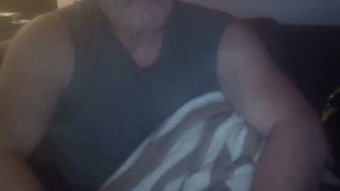 Snapshot of ajames6961 chatting on 05-09-26, 02:00 ajames6961 online show from 05-09-26, 02:00